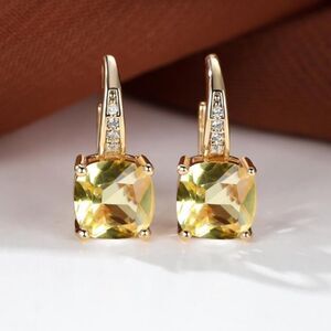 ✨🆕✨ Elegant Plated Yellow Topaz Simulated Gem Drop Earrings✨ Last Pair✨